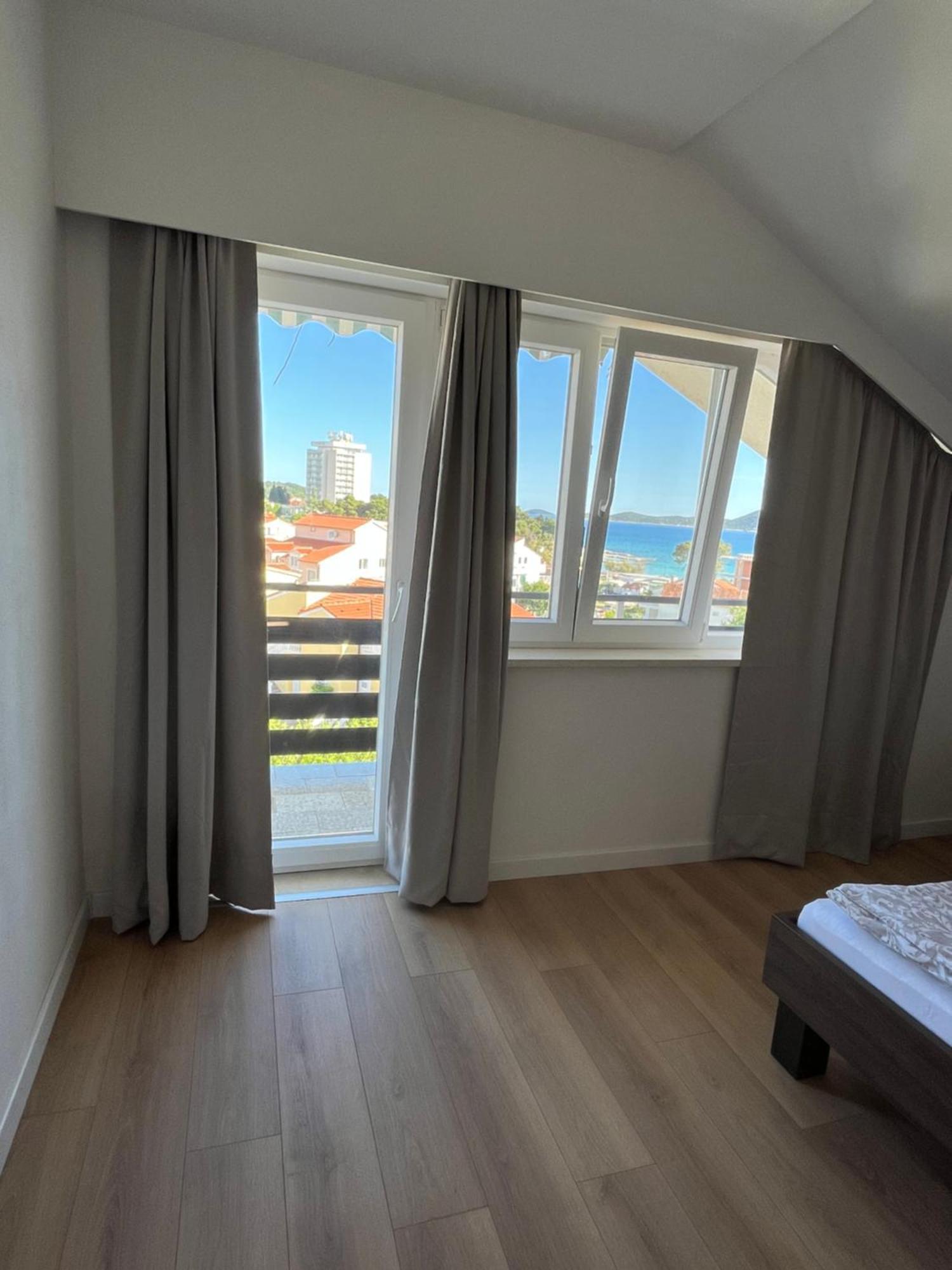 Apartments And Rooms Bozena ヴォディツェ エクステリア 写真